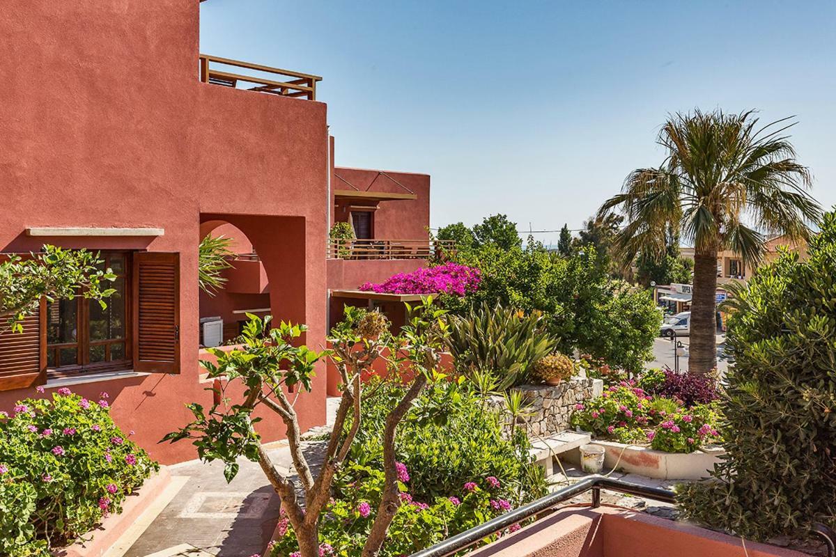 Anais Suites Като-Даратсо Экстерьер фото