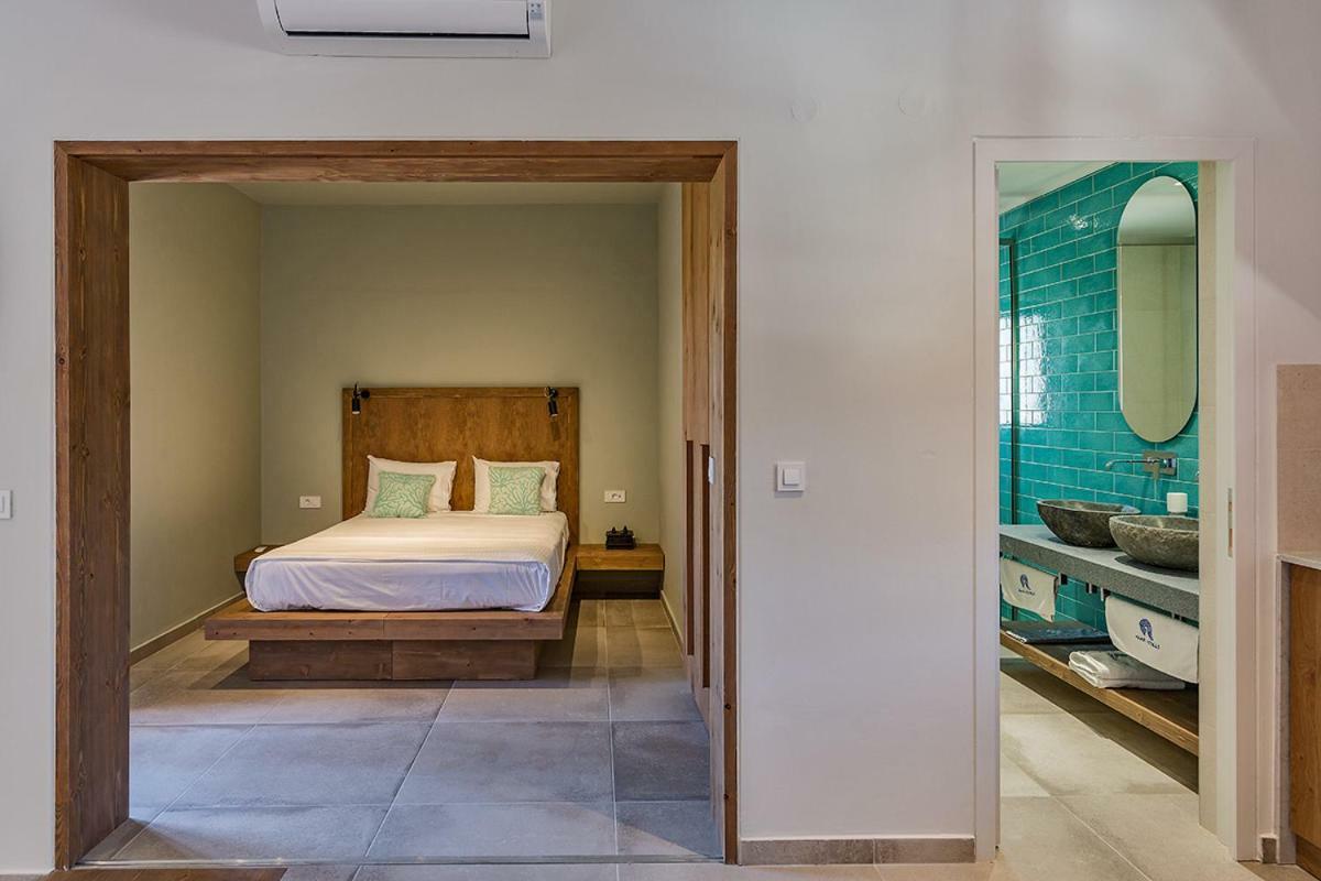 Anais Suites Като-Даратсо Экстерьер фото
