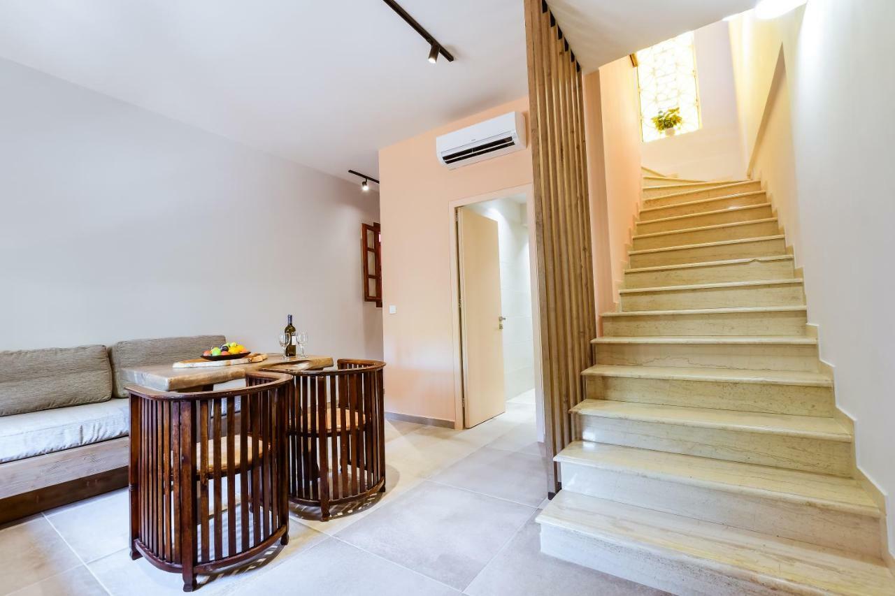 Anais Suites Като-Даратсо Экстерьер фото
