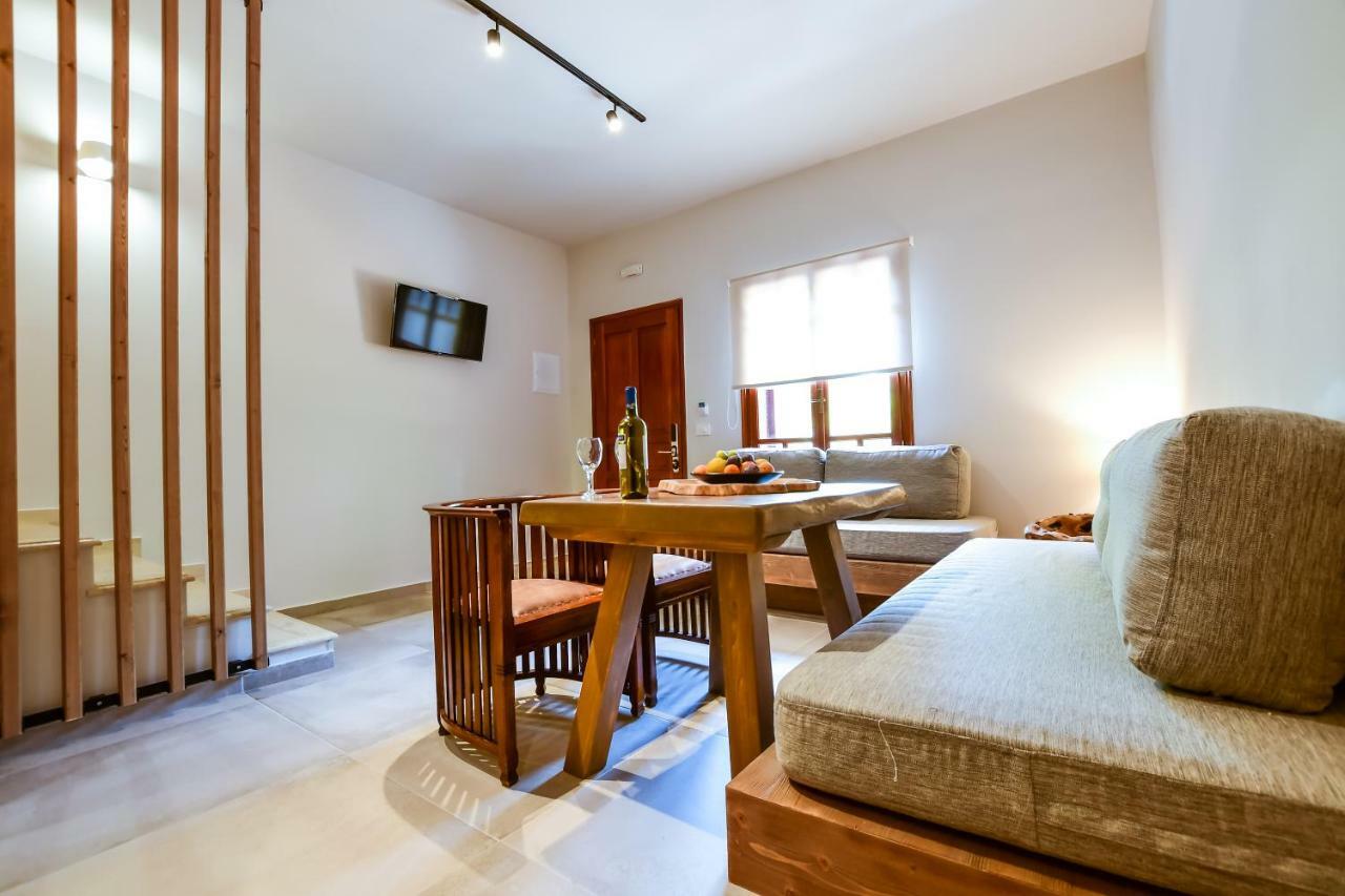 Anais Suites Като-Даратсо Экстерьер фото