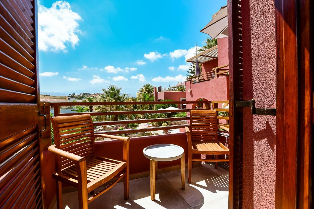Anais Suites Като-Даратсо Экстерьер фото