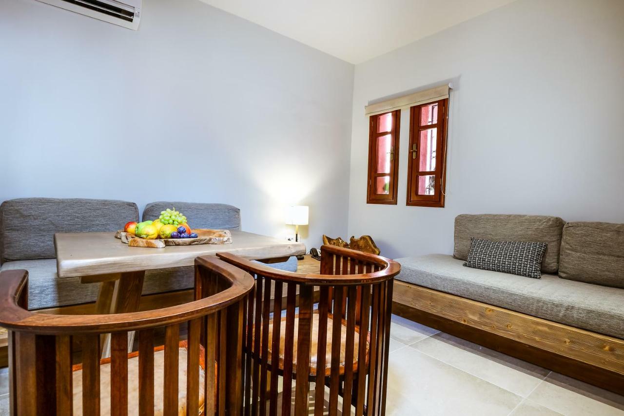 Anais Suites Като-Даратсо Экстерьер фото