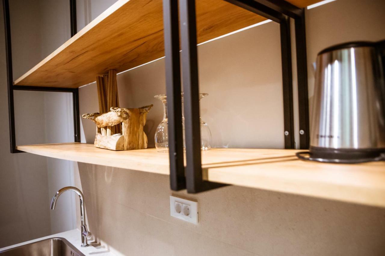 Anais Suites Като-Даратсо Экстерьер фото