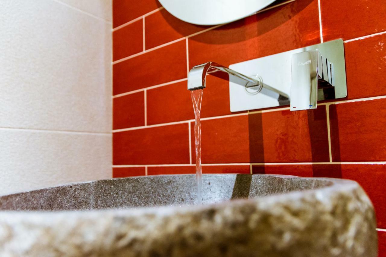 Anais Suites Като-Даратсо Экстерьер фото